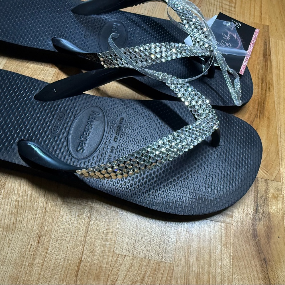 Havaianas Black Flip Flops with Swarovski crystals 9/10 - Picture 7 of 10